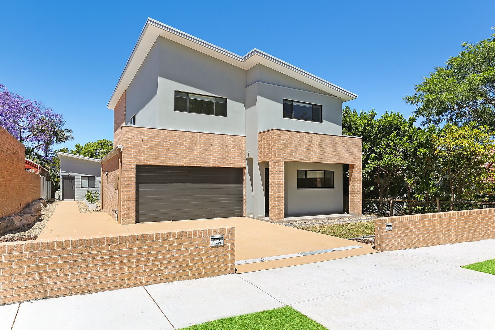 90 Baroona Rd, Northbridge Leased by The Gallery Real Estate - image 1