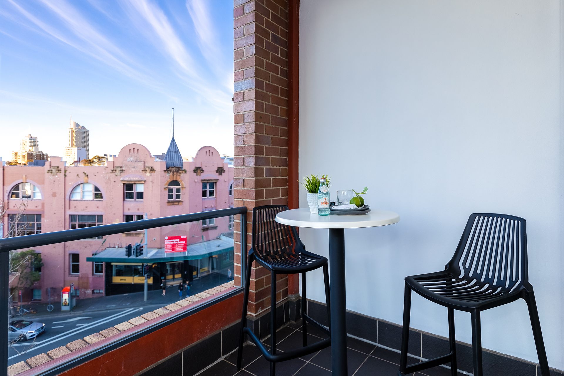 19/107 Oxford St, Darlinghurst Leased by The Gallery Real Estate - image 1