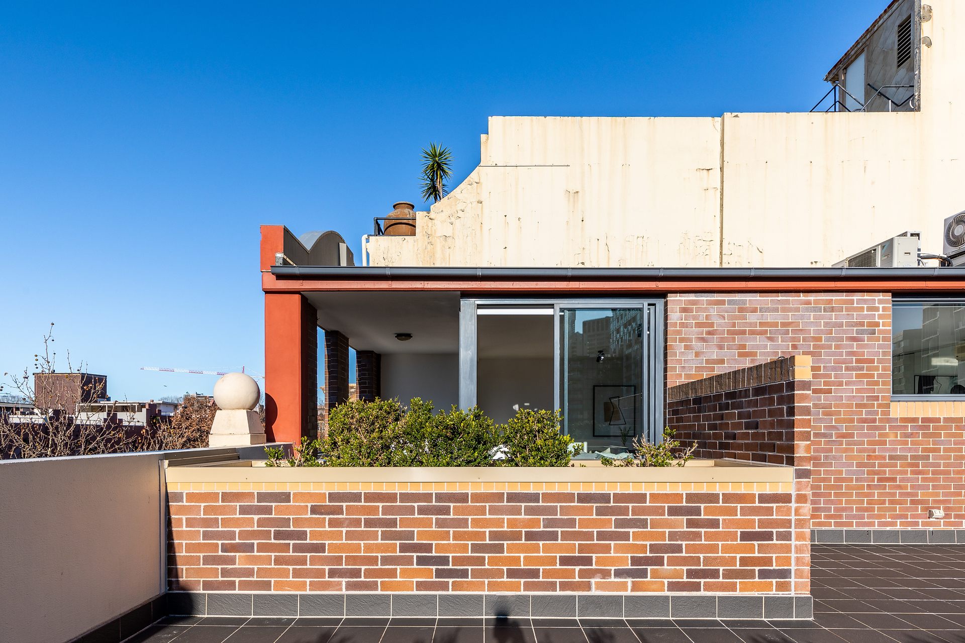 19/107 Oxford St, Darlinghurst Leased by The Gallery Real Estate - image 1