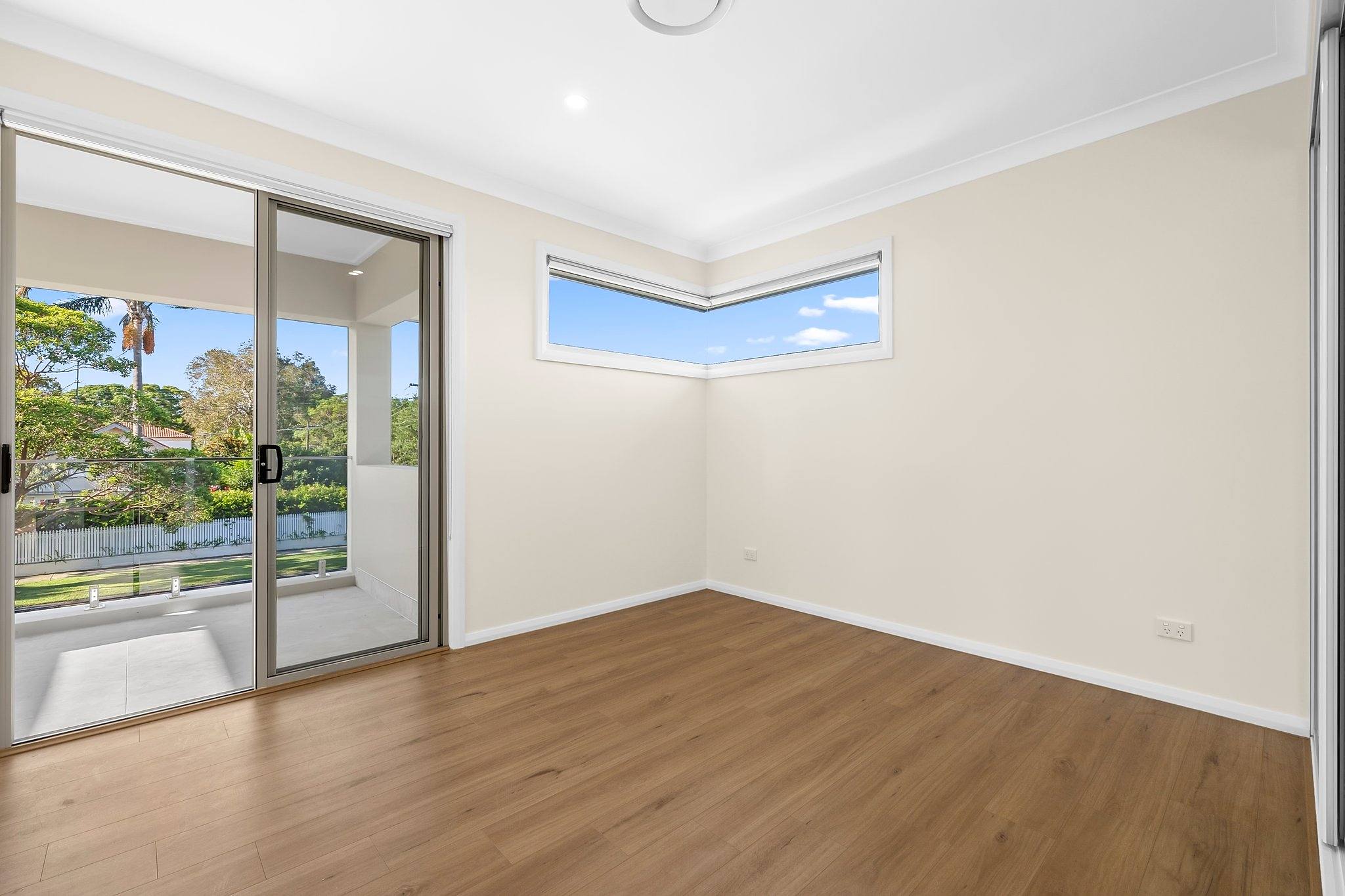 94 Baroona Rd, Northbridge Leased by The Gallery Real Estate - image 11