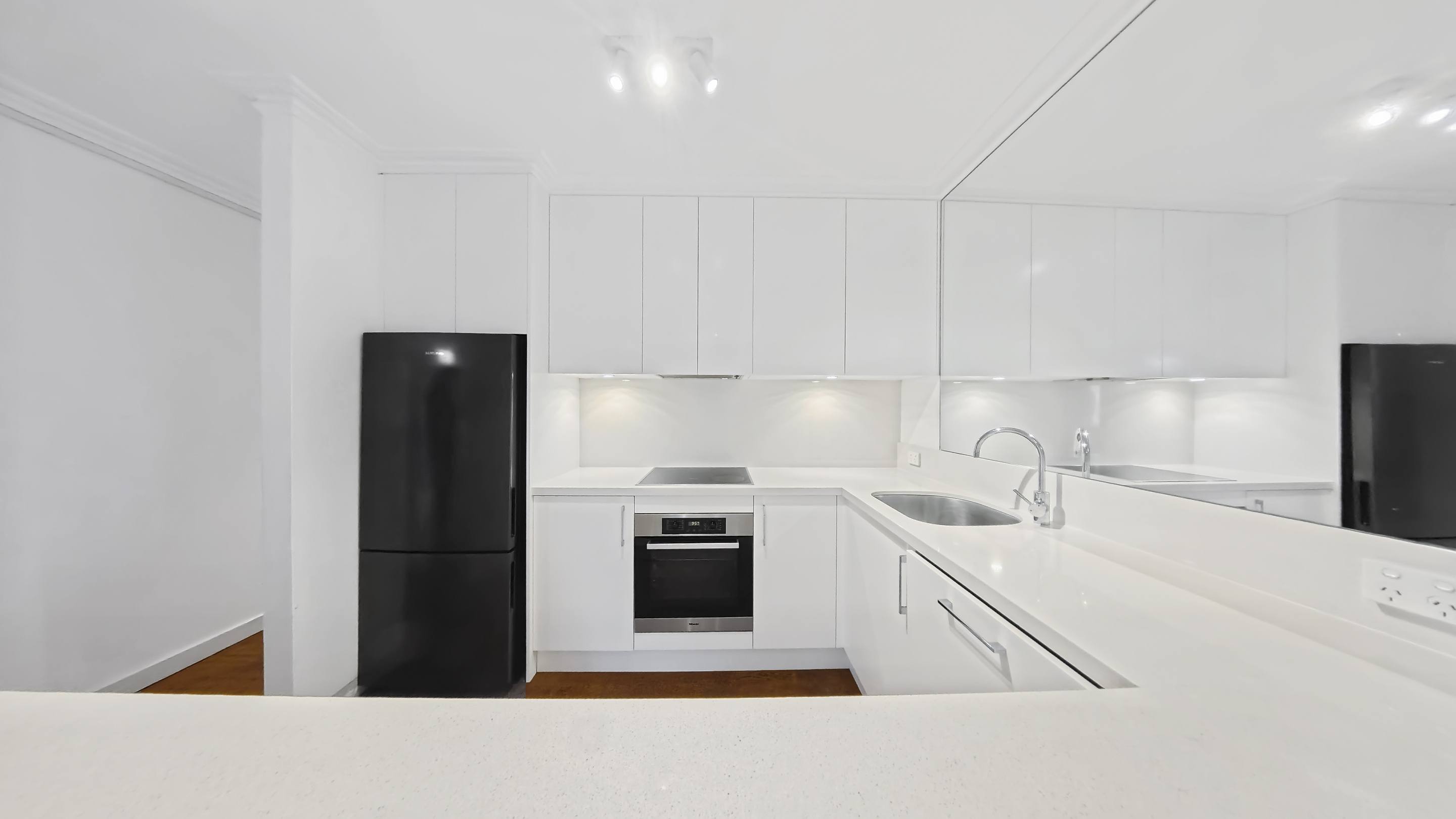 41/758-768 Bourke St, Redfern Leased by The Gallery Real Estate - image 3